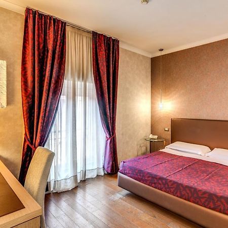 โรมา บูติค โฮเต็ล Hotel ภายนอก รูปภาพ