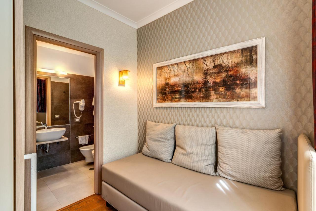 โรมา บูติค โฮเต็ล Hotel ภายนอก รูปภาพ