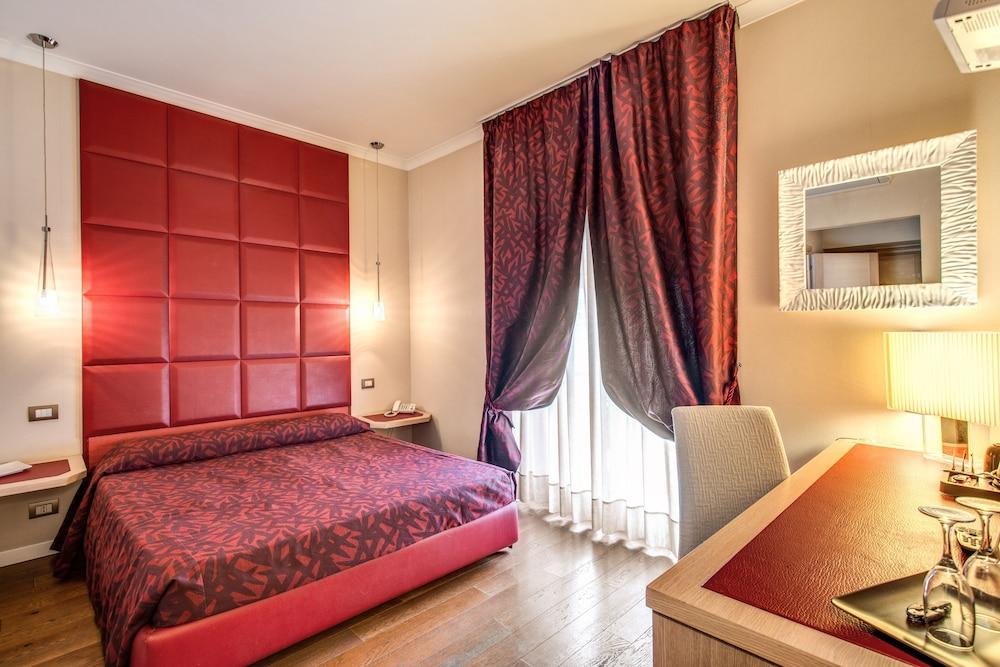 โรมา บูติค โฮเต็ล Hotel ภายนอก รูปภาพ